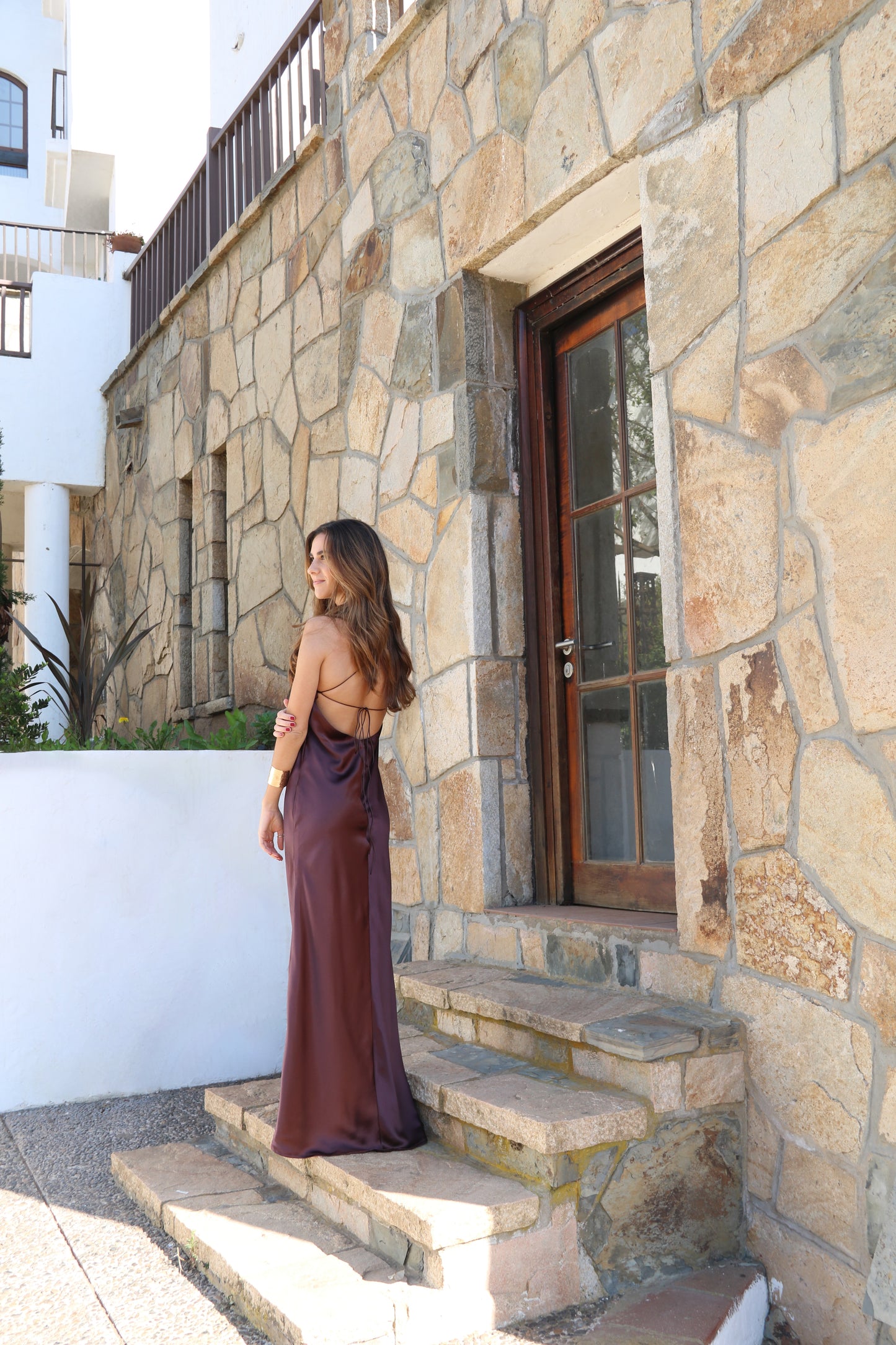 Vestido largo halter cafe lia