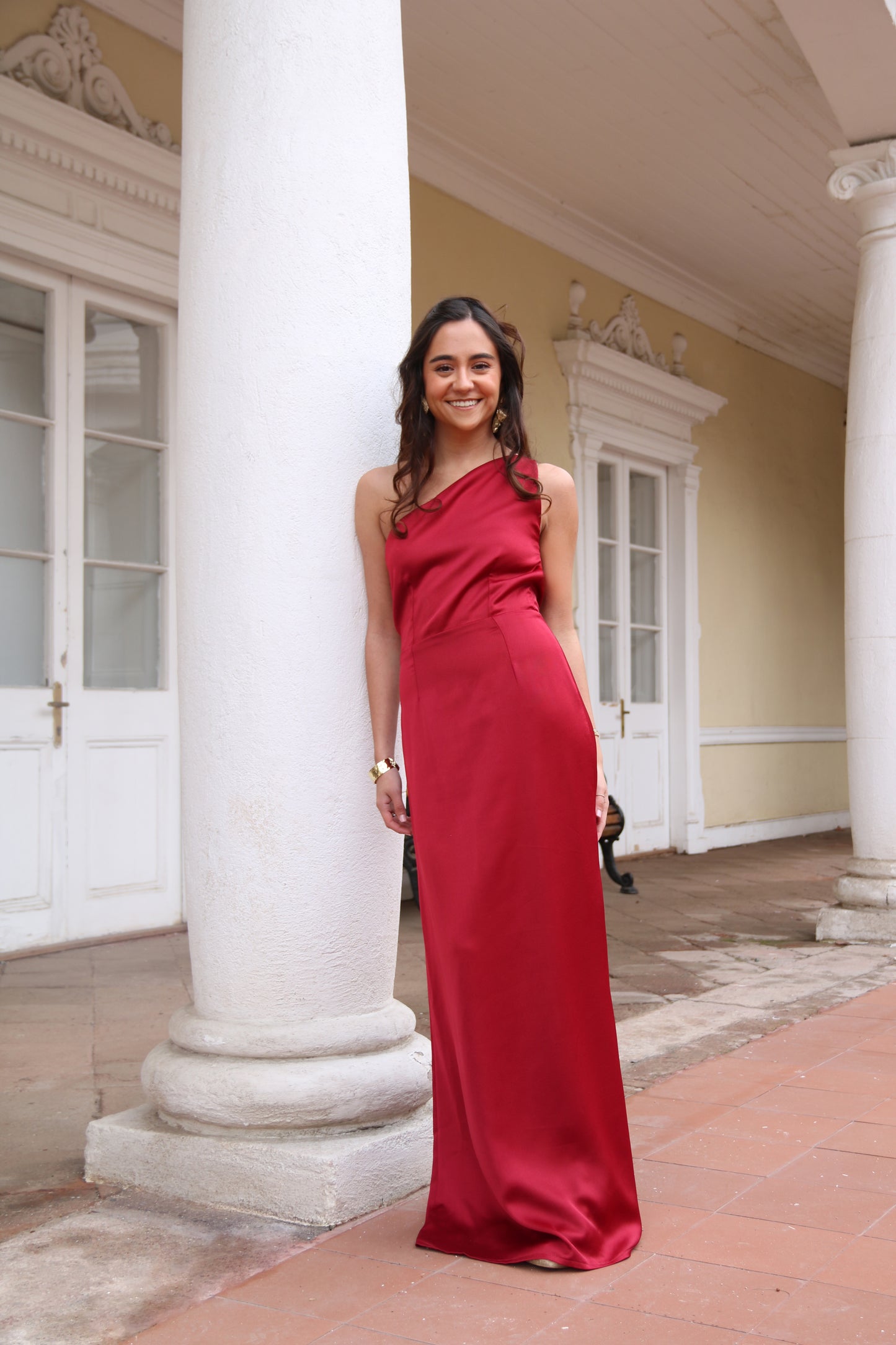 Vestido asimetrico rojo roma