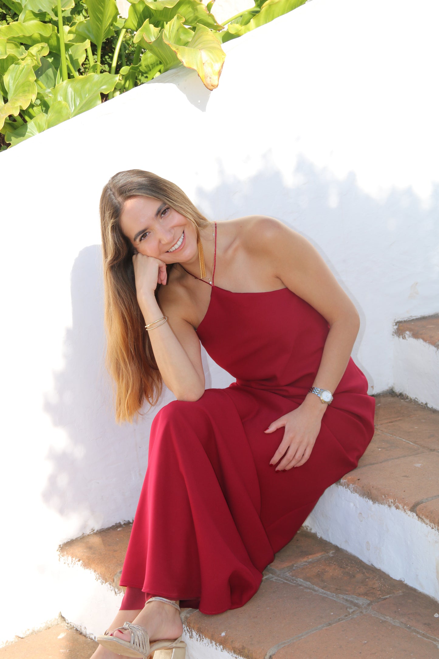 Vestido largo halter lia burdeo