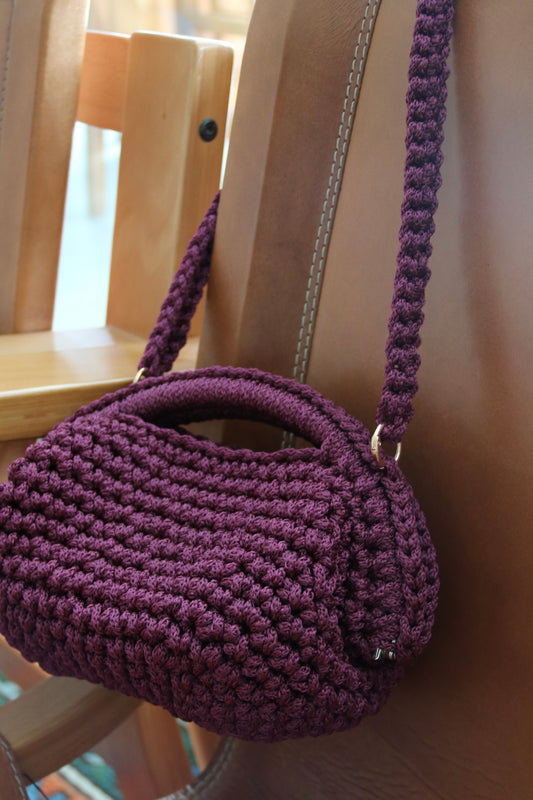 Cartera morada